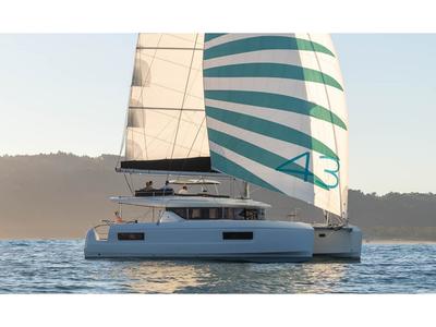BRAND NEW LAGOON 43
