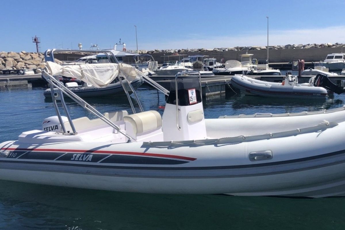 Exterior view of Selva 570 Elegance, a Gulet Motorboat motorboat at Syracuse, Italy