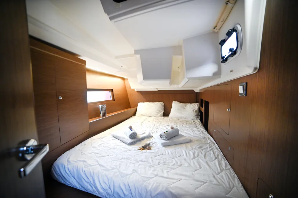 Cabin on Andiamo, a Beneteau Oceanis 46.1 sailboat at Sami Municipal Unit, Greece