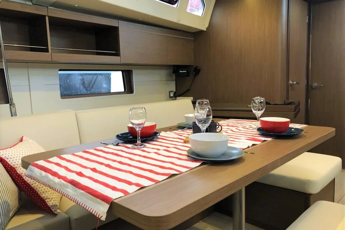 Salon of Andiamo, a Beneteau Oceanis 46.1 sailboat at Sami Municipal Unit, Greece