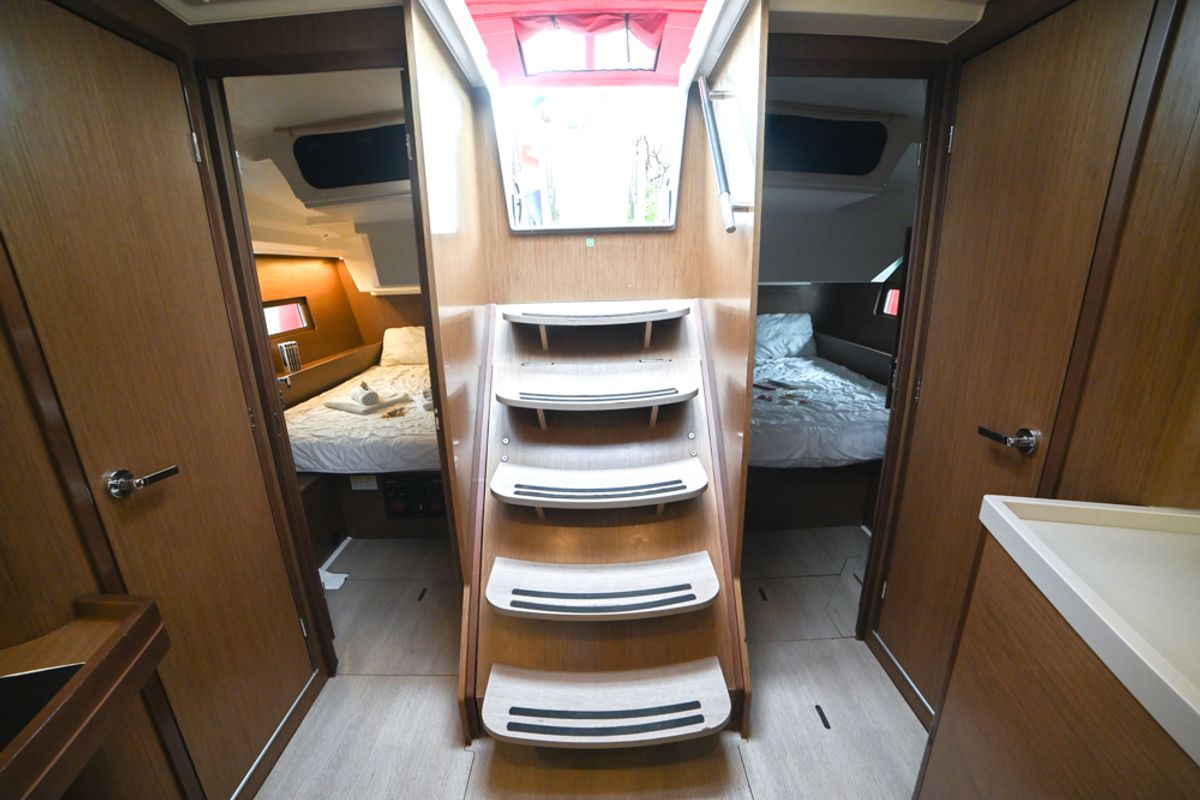 Salon of Andiamo, a Beneteau Oceanis 46.1 sailboat at Sami Municipal Unit, Greece