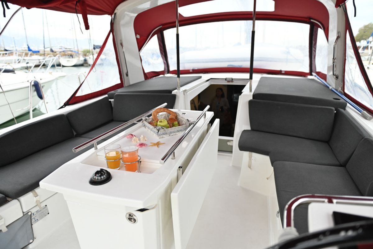 Deck of Andiamo, a Beneteau Oceanis 46.1 sailboat at Sami Municipal Unit, Greece
