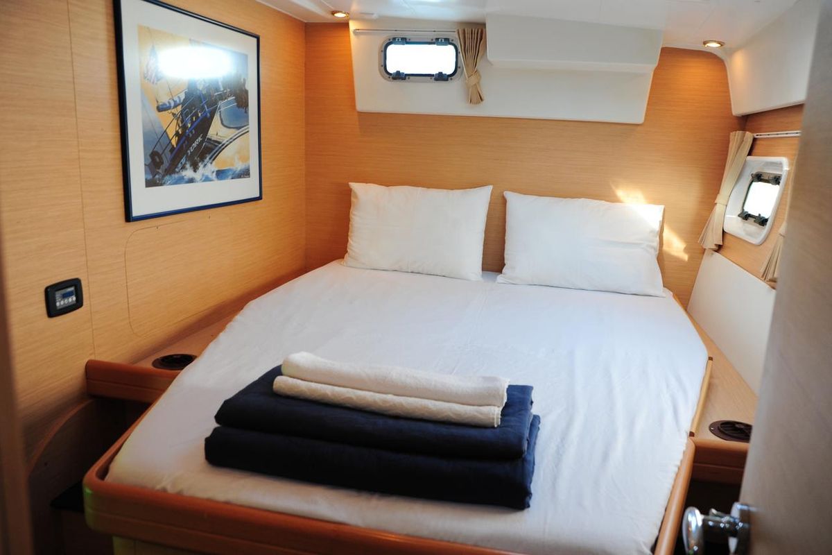Cabin on Amelia, a Lagoon 420 catamaran at Volos Municipality, Greece