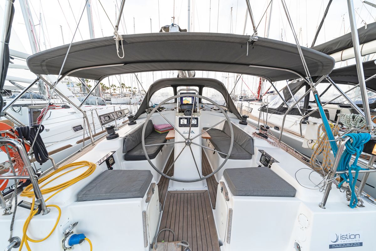 Cockpit of Flyer of Lorne, a Hanse Yachts Hanse 400 sailboat at Kos, Greece