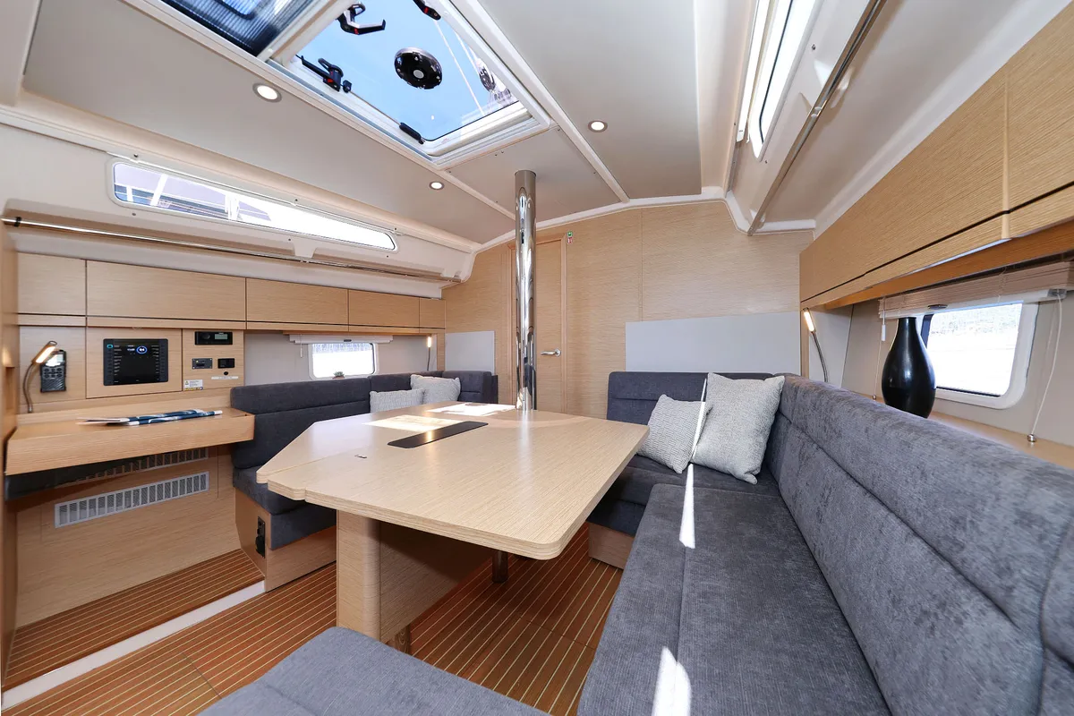 Salon of Quintessence, a Hanse Yachts Hanse 418 sailboat at Općina Sukošan, Croatia