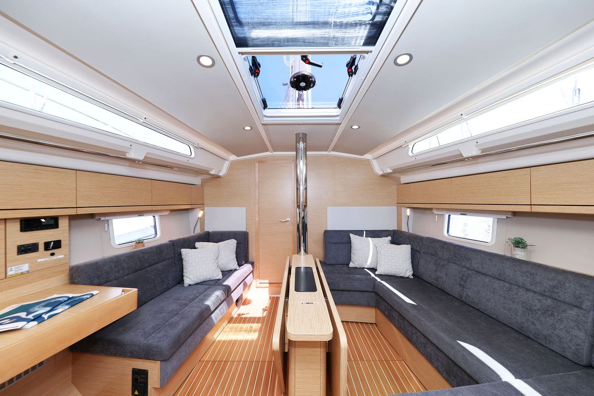 Salon of Quintessence, a Hanse Yachts Hanse 418 sailboat at Općina Sukošan, Croatia