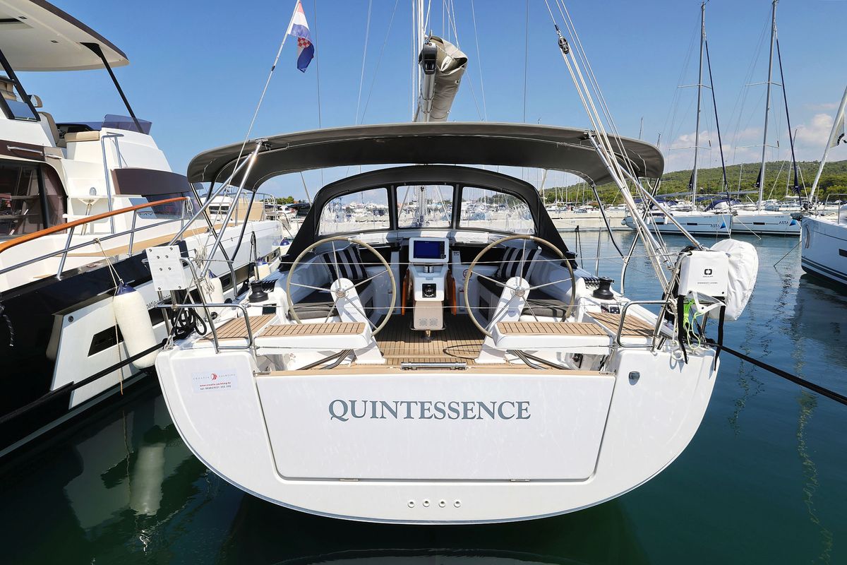Cockpit of Quintessence, a Hanse Yachts Hanse 418 sailboat at Općina Sukošan, Croatia