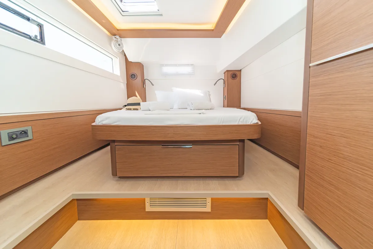 Cabin on If, a Lagoon 46 catamaran at Gouvia, Greece