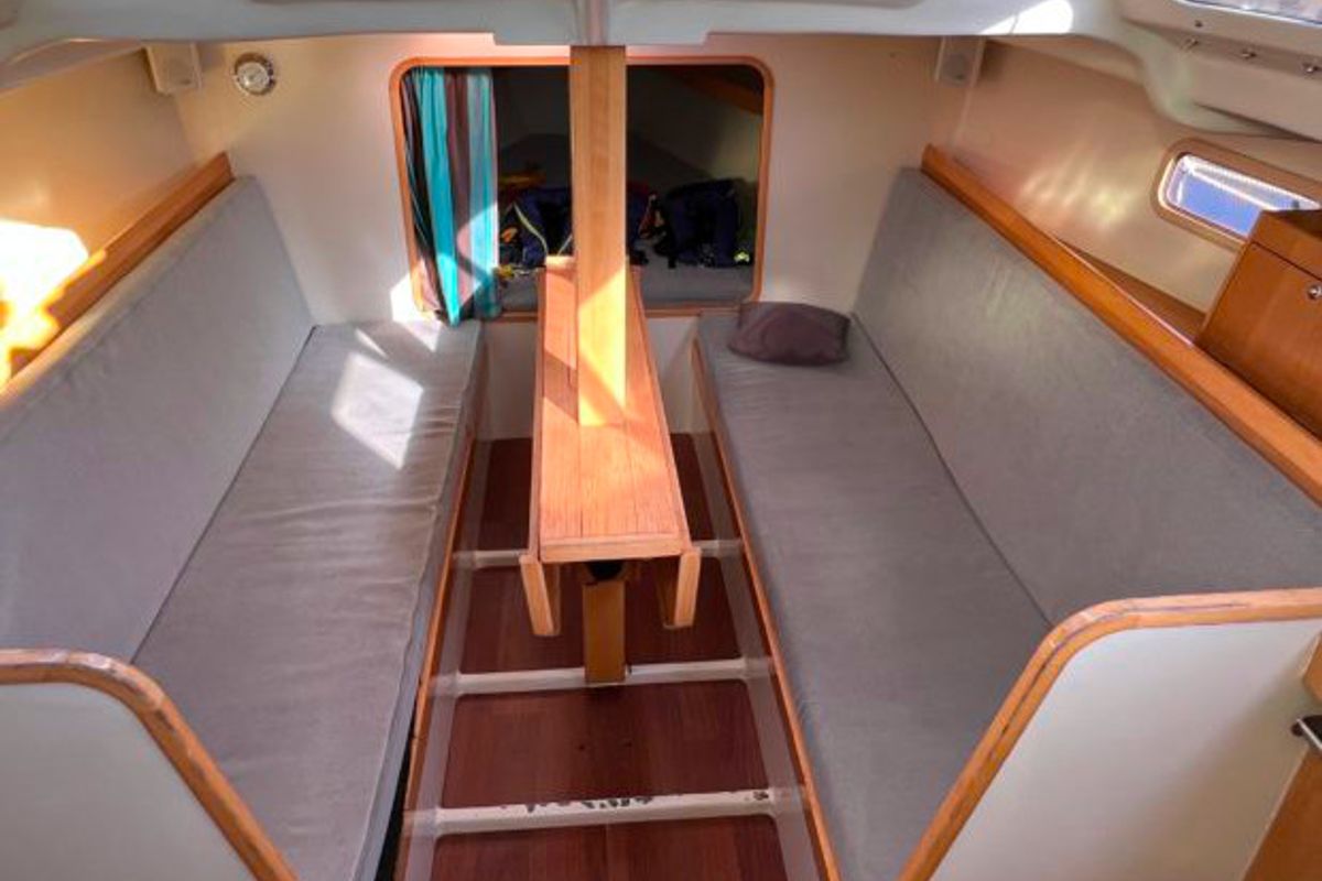 Salon of Little Wing, a RM Yachts RM 890 sailboat at Port Navalo, France