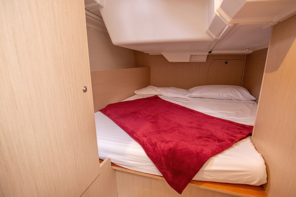 Exterior view of Eos, a Beneteau Oceanis 38.1 sailboat at Trapani, Italy