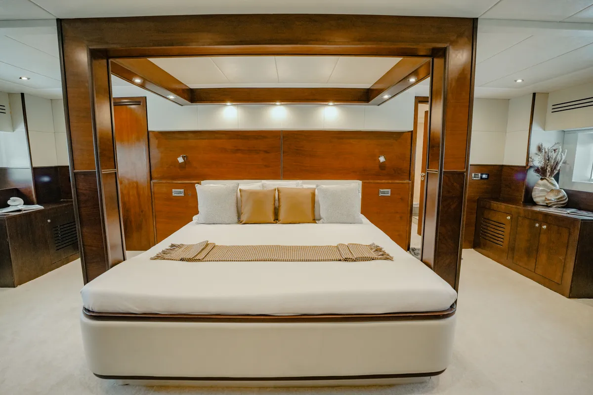 Stardom, a Luxury Luxury Motor Yacht yacht at Dubai Harbour, United Arab Emirates