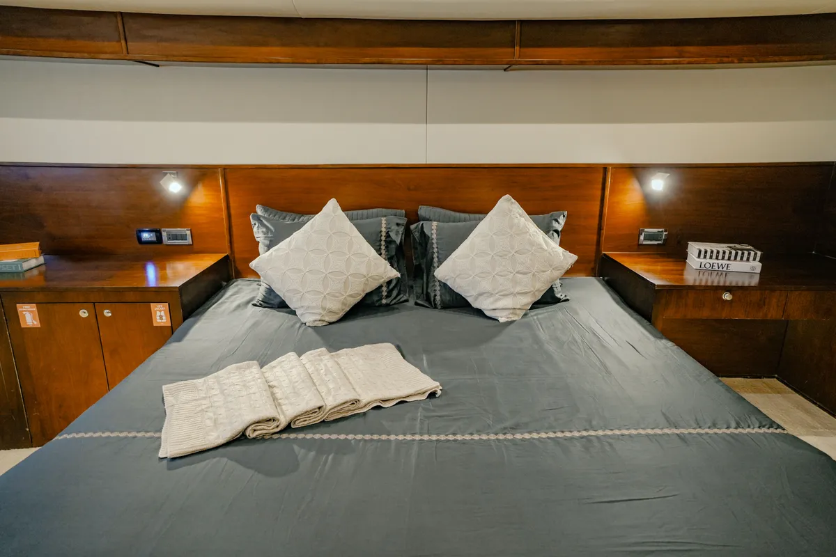 Stardom, a Luxury Luxury Motor Yacht yacht at Dubai Harbour, United Arab Emirates