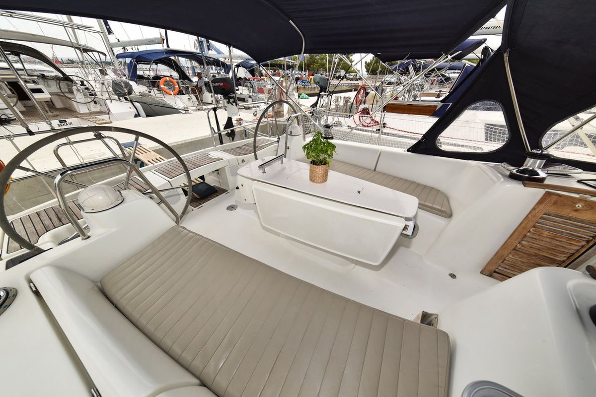 Playmaker, a Beneteau Oceanis 43 sailboat at Općina Sukošan, Croatia