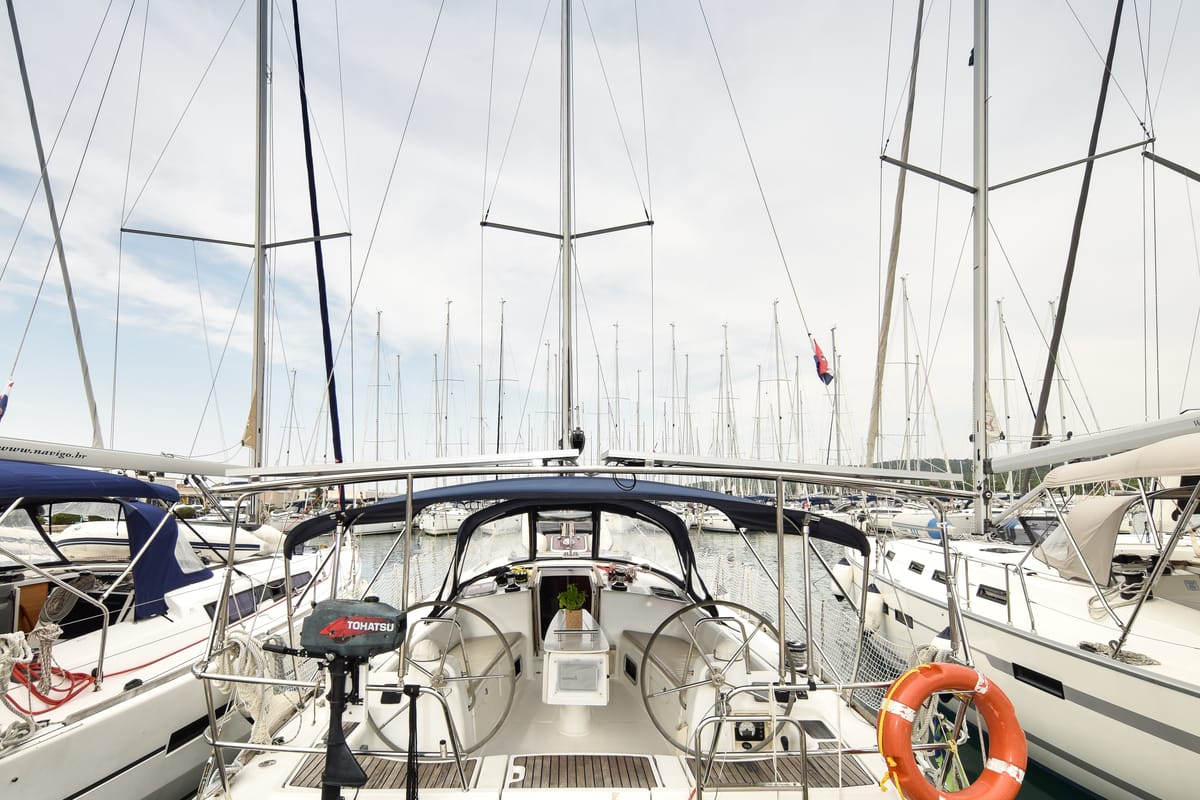 Playmaker, a Beneteau Oceanis 43 sailboat at Općina Sukošan, Croatia