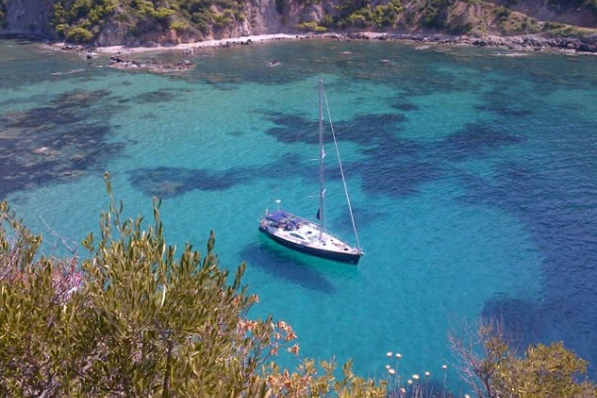 Exterior view of Felicita, a Jeanneau Sun Odyssey 54 DS sailboat at Kontokali, Greece