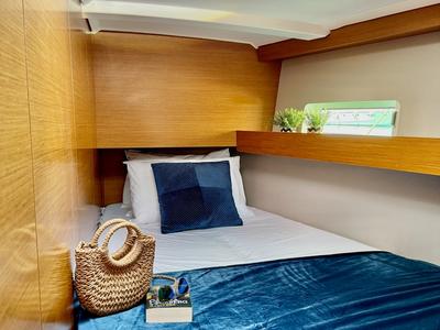 Cabin on Yada, a Jeanneau Sun Odyssey 490 sailboat at Marpissa, Greece