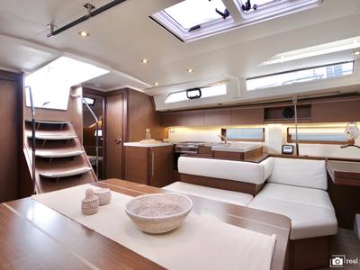 Salon of Jack, a Beneteau Oceanis 51.1 sailboat at Cannigione, Italy