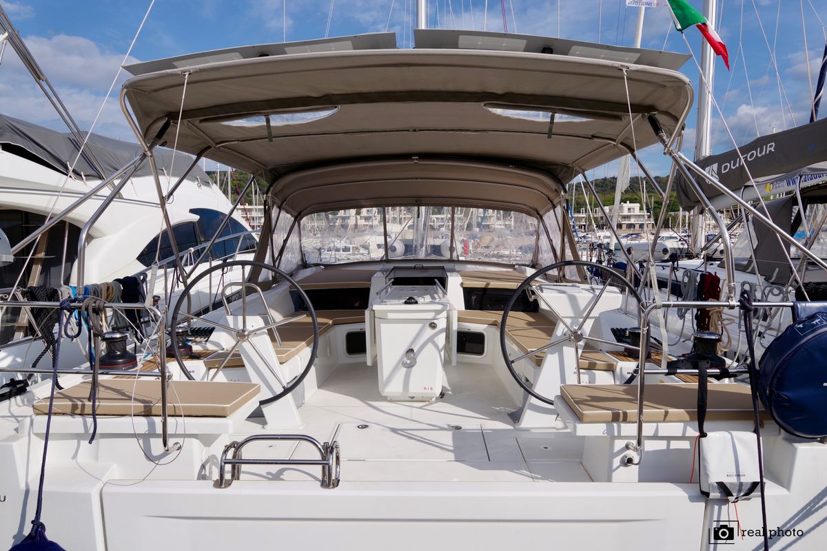 Cockpit of Jack, a Beneteau Oceanis 51.1 sailboat at Cannigione, Italy