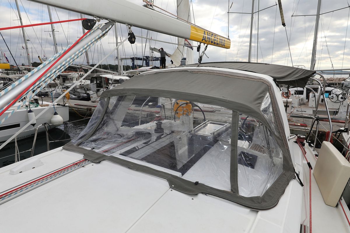 Deck of Dream Course, a Beneteau Oceanis 41.1 sailboat at Grad Vodice, Croatia