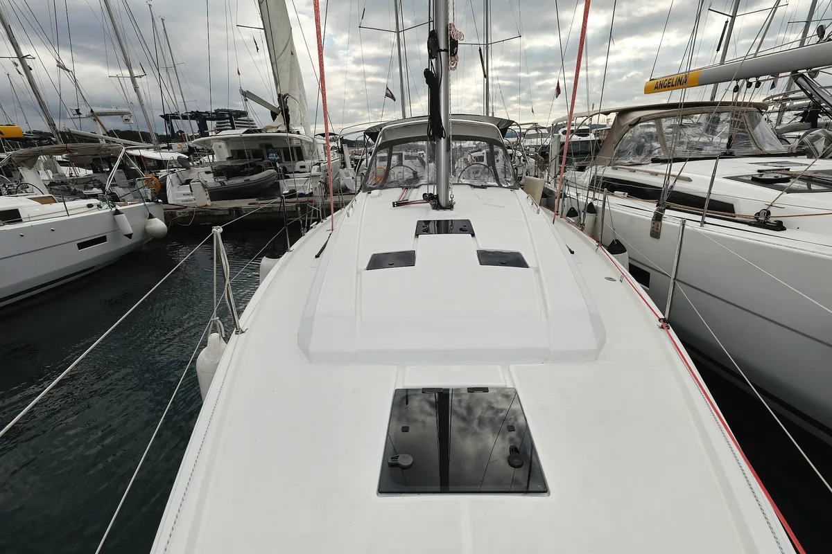 Deck of Dream Course, a Beneteau Oceanis 41.1 sailboat at Grad Vodice, Croatia
