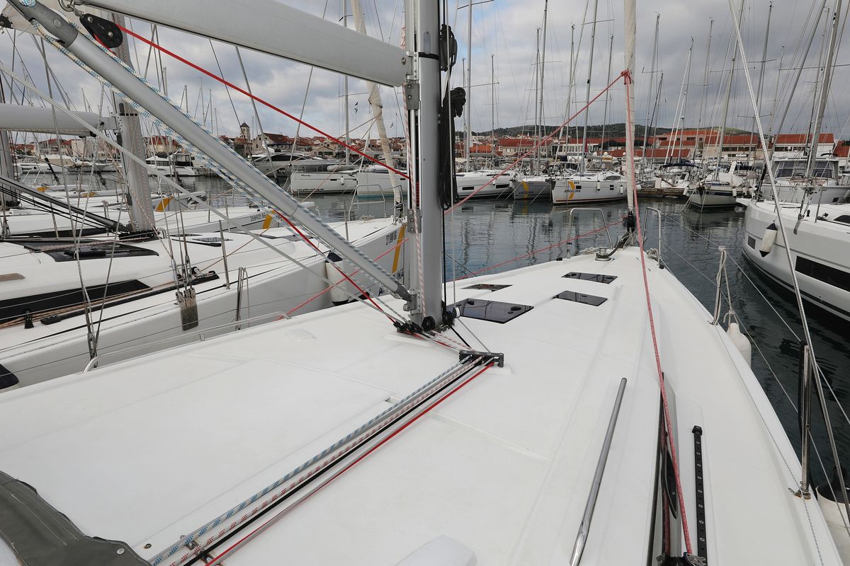 Deck of Dream Course, a Beneteau Oceanis 41.1 sailboat at Grad Vodice, Croatia
