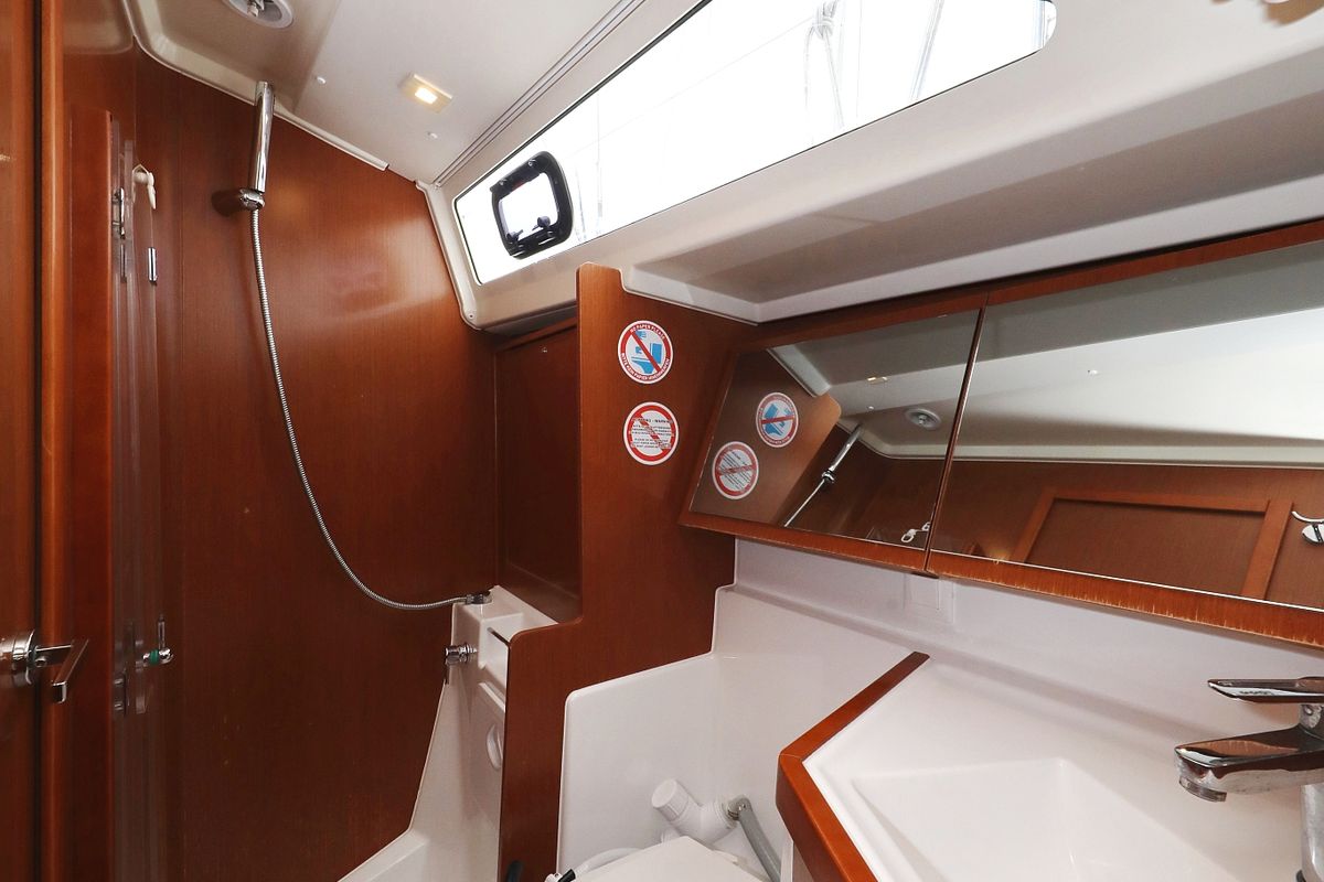 Head on Dream Course, a Beneteau Oceanis 41.1 sailboat at Grad Vodice, Croatia