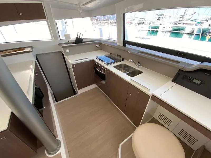 Alchimia, a Bali 4.1 catamaran at Riposto, Italy