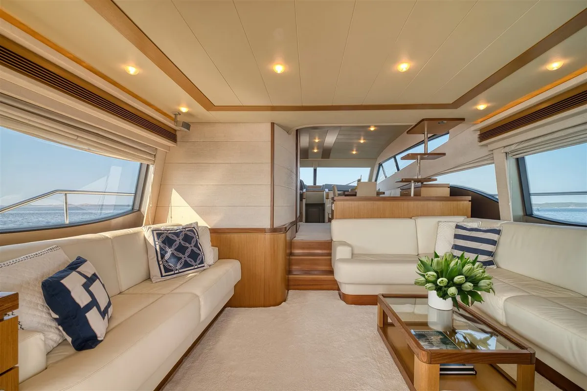 Salon of M/Y Dominique, a Ferretti Yachts 681 yacht at Split, Croatia