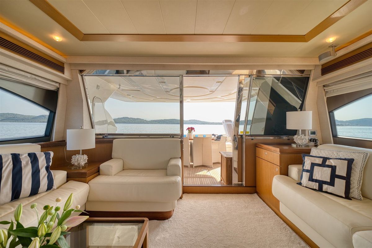 Salon of M/Y Dominique, a Ferretti Yachts 681 yacht at Split, Croatia
