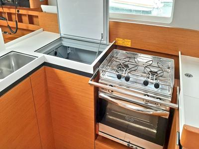 Galley of SARAVAH, a Jeanneau Sun Odyssey 410 sailboat at La Favière, France