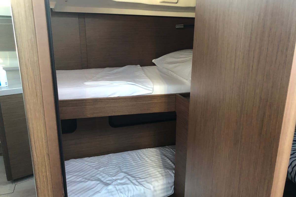 Cabin on PRINCESS MIA, a Beneteau Oceanis 46.1 sailboat at Split, Croatia