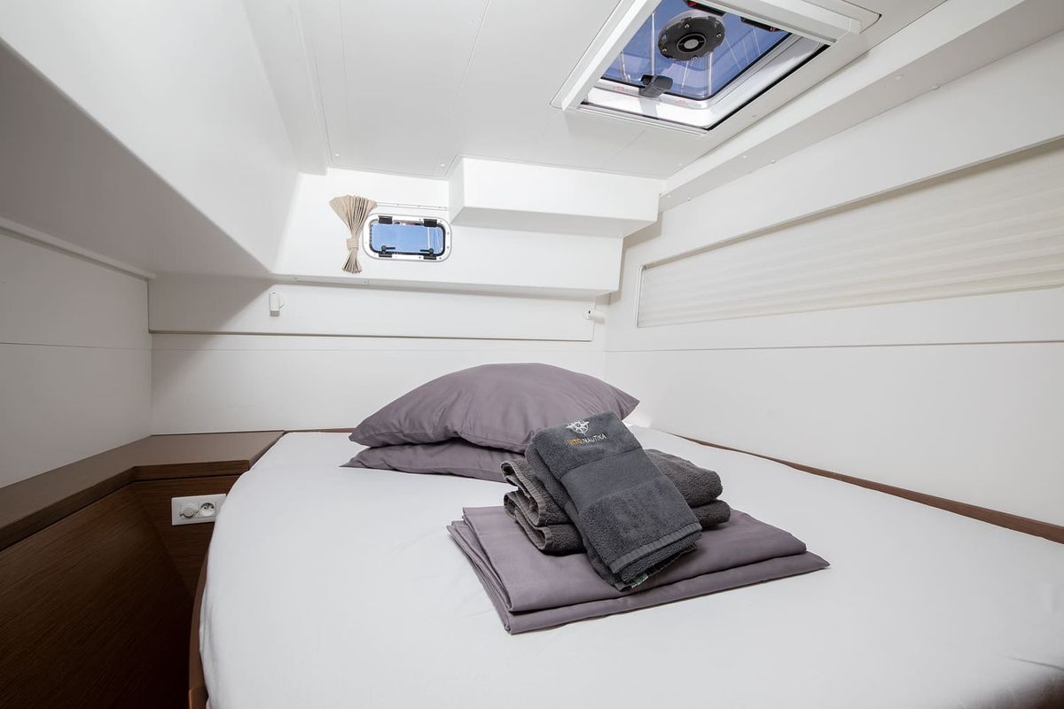 Cabin on Mare Negroni, a Lagoon 40 catamaran at Općina Medulin, Croatia