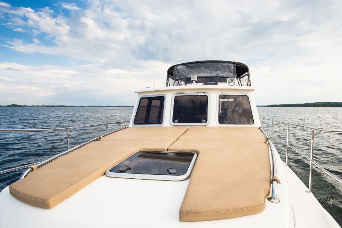 Deck of Nautiner 40.3 AFT, a Nautiner 40.3 AFT motorboat at Wilkasy, Poland
