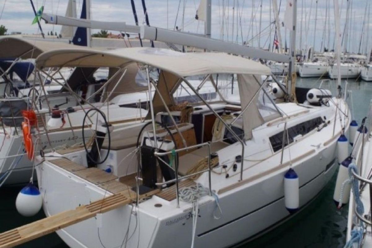 Deck of Blue Mares, a Dufour 360 Grand Large sailboat at Sant Antoni de Portmany, Spain
