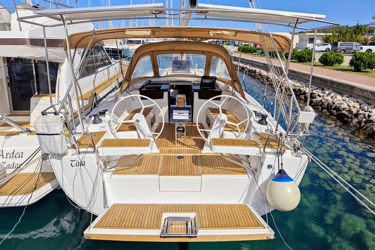 Exterior view of Tina, a Hanse Yachts Hanse 418 sailboat at Općina Sukošan, Croatia