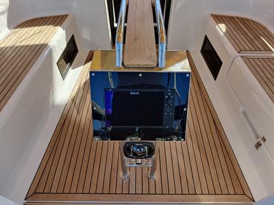 Salon of Tina, a Hanse Yachts Hanse 418 sailboat at Općina Sukošan, Croatia