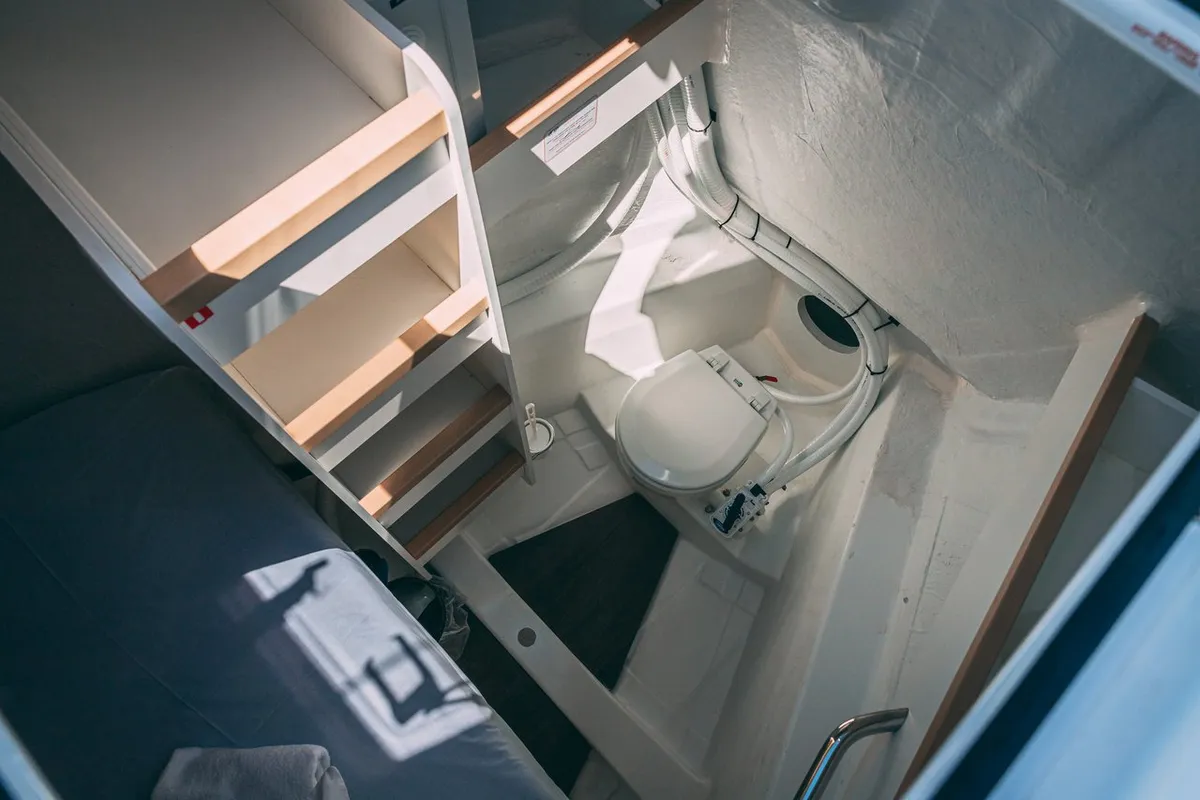 Cabin on Cielito Lindo, a Jeanneau 54 sailboat at Seget Donji, Croatia