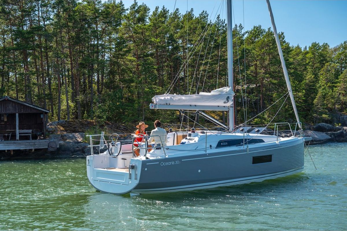 Exterior view of REEF, a Beneteau Oceanis 30.1 sailboat at Palma de Mallorca, Spain