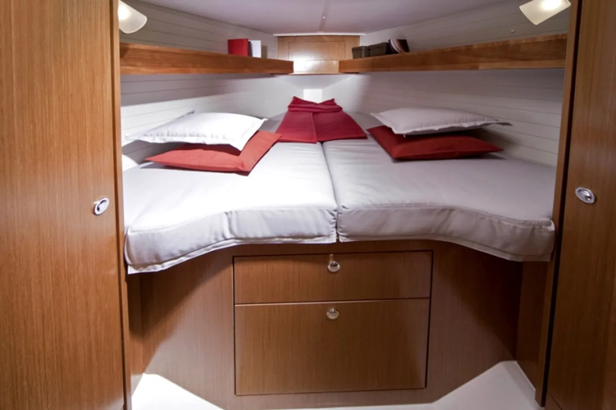 Cabin on Star Chiara, a Bavaria 32 Cruiser sailboat at Punat, Croatia