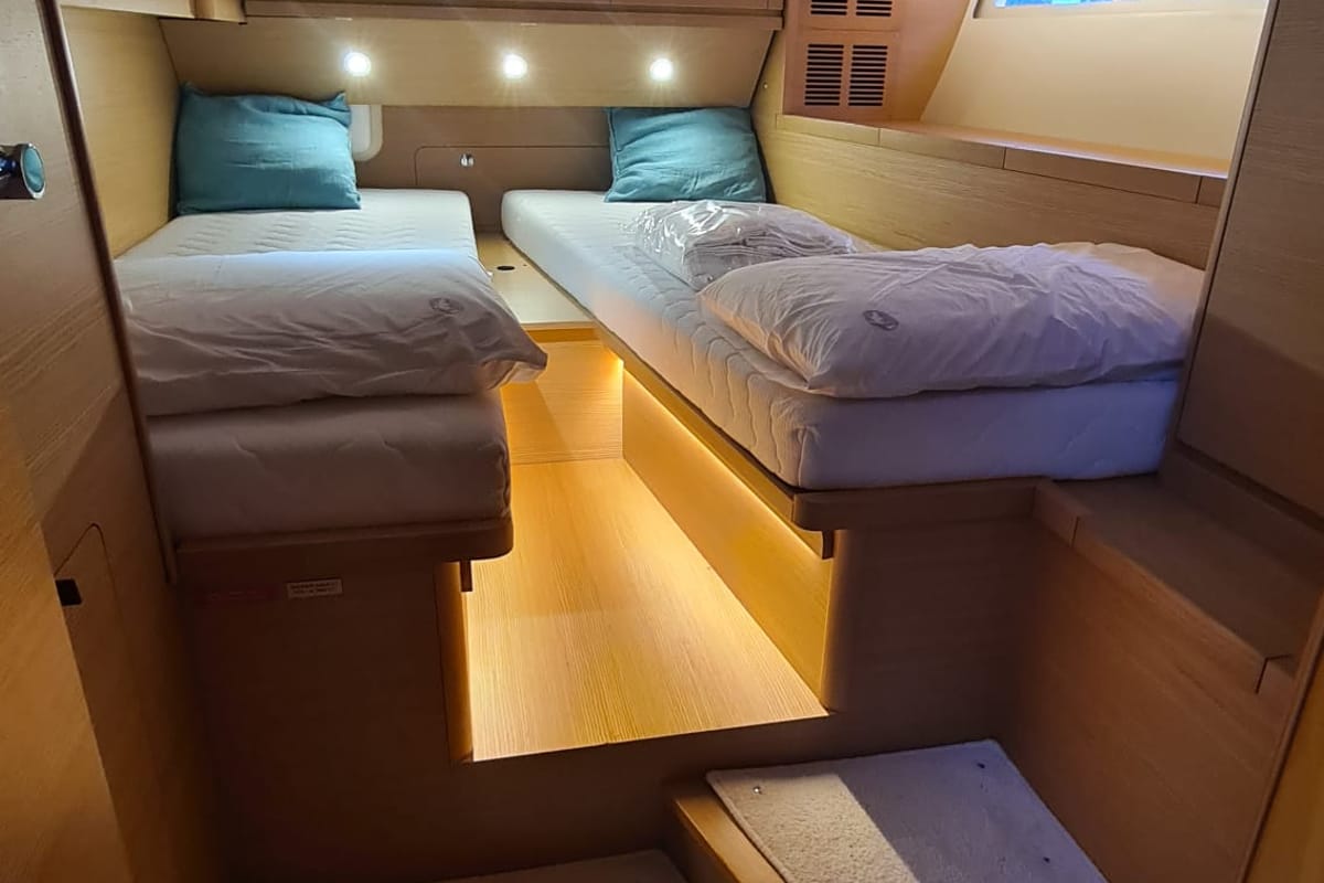 Cabin on Premium, a Dufour 56 Exclusive sailboat at Castellammare del Golfo, Italy