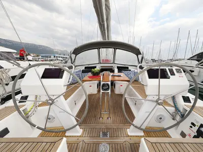 Cockpit of Bare Necessities, a Hanse Yachts Hanse 455 sailboat at Grad Kaštela, Croatia