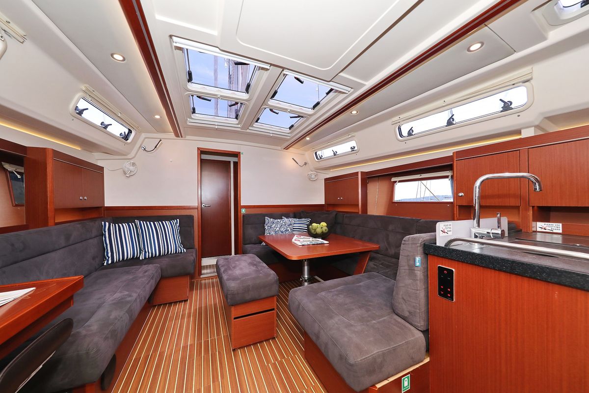 Salon of Bare Necessities, a Hanse Yachts Hanse 455 sailboat at Grad Kaštela, Croatia