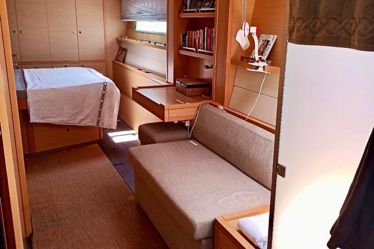 Cabin on Camaron, a Lagoon 620 catamaran at Bodrum, Turkey