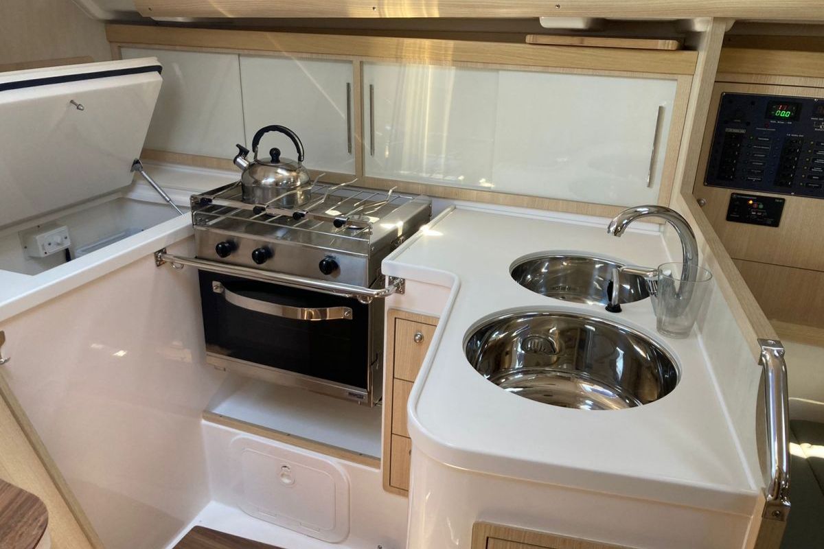 Galley of Damis Jolie, a Delta 365 sailboat at Paraty, Brazil