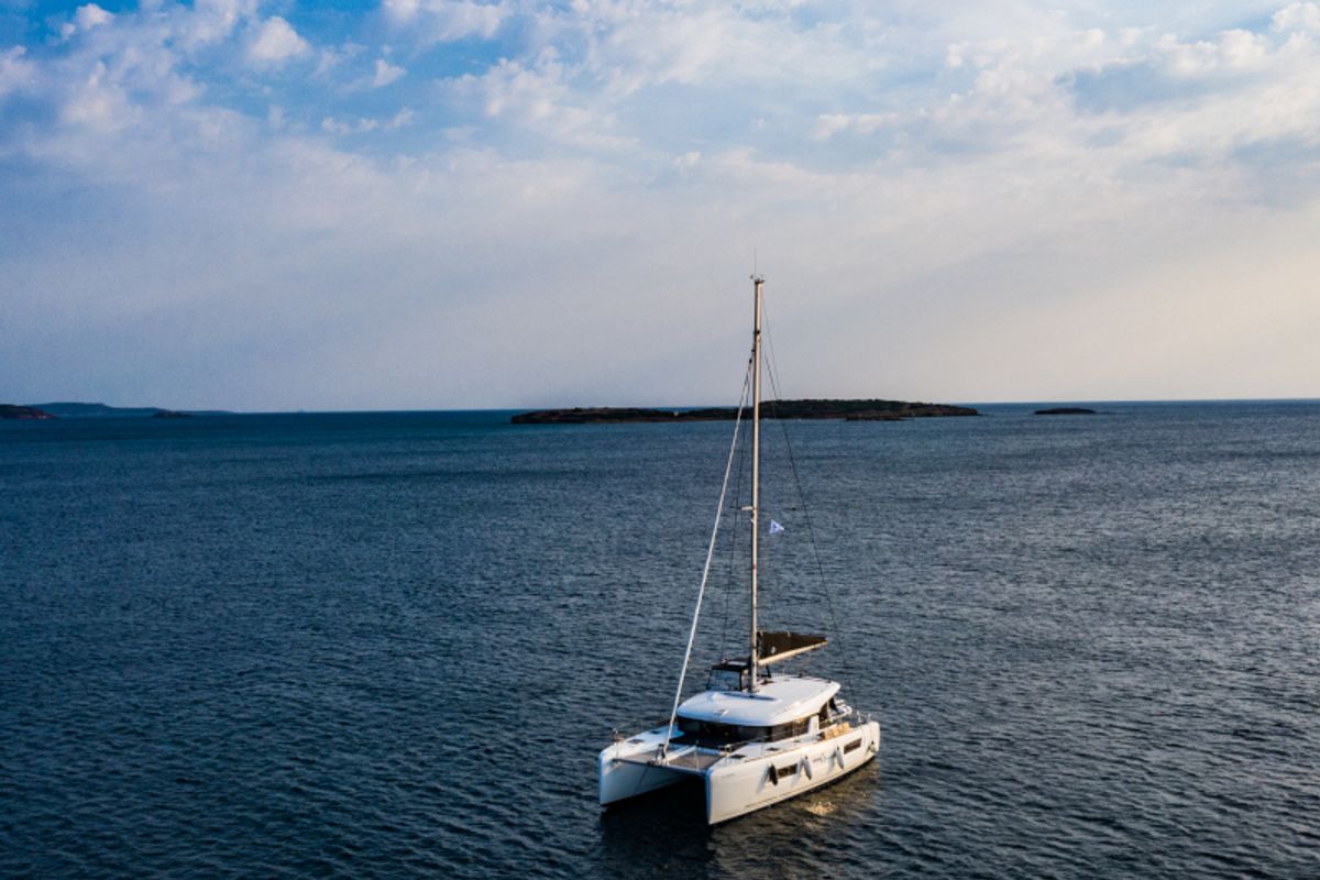 Exterior view of Il Vento, a Lagoon 40 catamaran at Gouvia, Greece