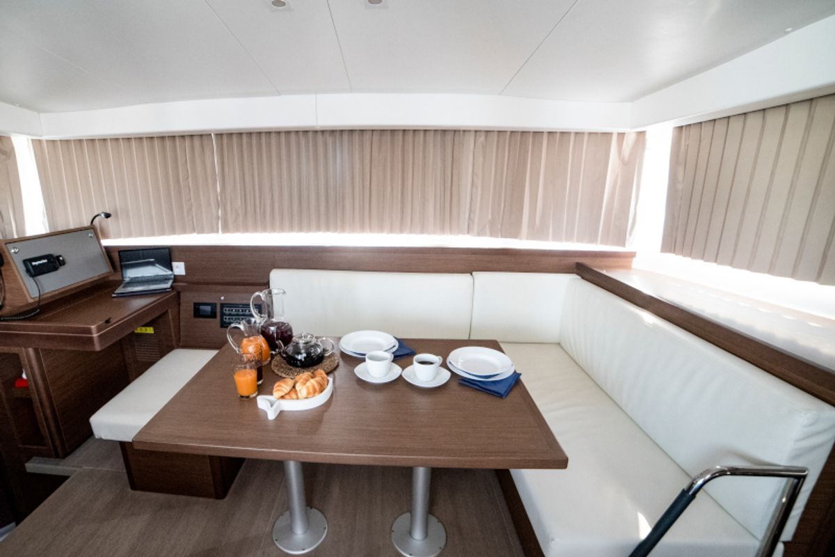 Salon of Il Vento, a Lagoon 40 catamaran at Gouvia, Greece