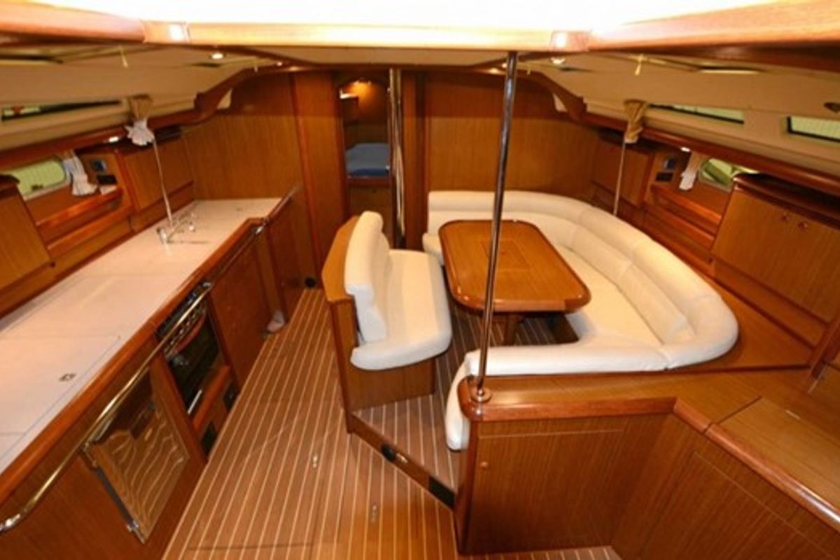 Salon of Don Pepe, a Jeanneau Sun Odyssey 49 sailboat at Pisticci, Italy