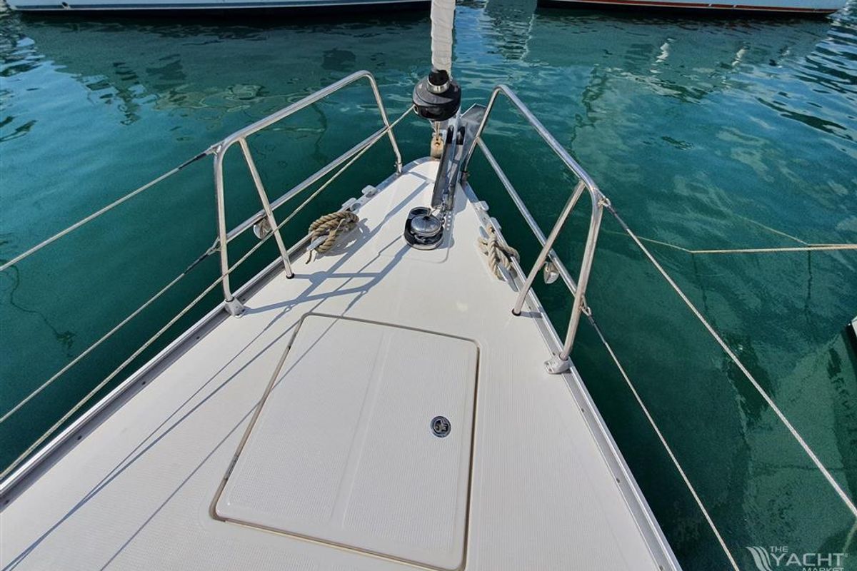 Deck of Amore Bavaria 46 Cruiser, a Bavaria 46 Cruiser sailboat at Municipal Unit of Lefkada, Greece