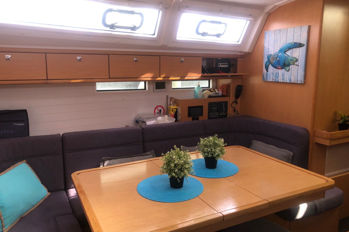Salon of Amore Bavaria 46 Cruiser, a Bavaria 46 Cruiser sailboat at Municipal Unit of Lefkada, Greece