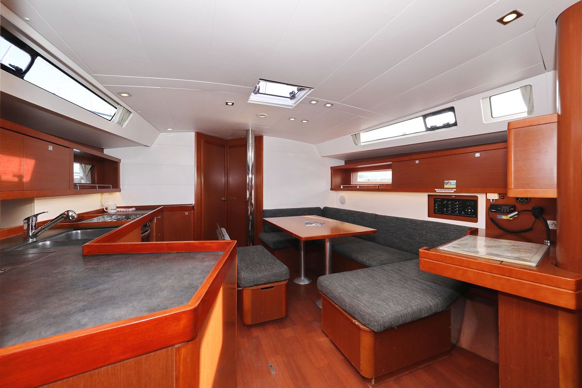 Salon of Zephyra, a Beneteau Oceanis 45 sailboat at Općina Sukošan, Croatia
